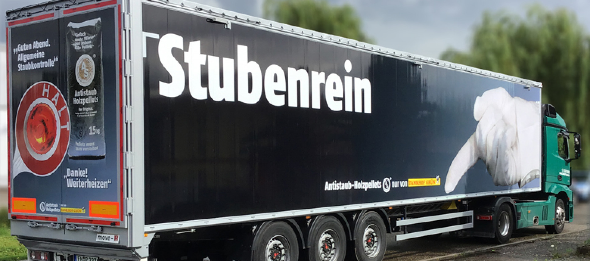 Fahrzeugbeklebung